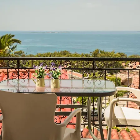 Apartament Irilena And