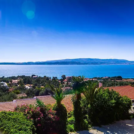 Irilena And Appartement Lassi (Kefalonia)